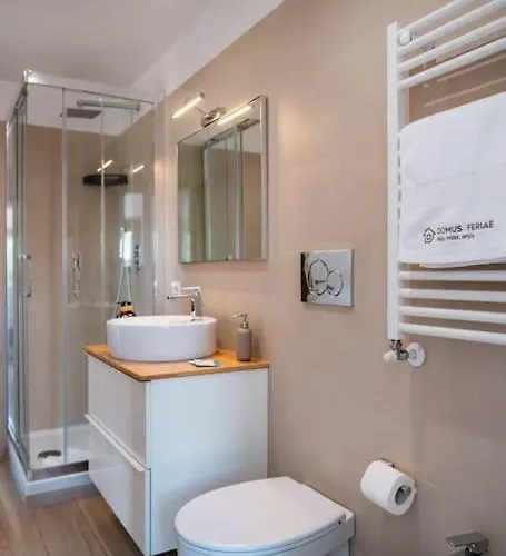 Apartment Sky Domus Historic Center Penthouse With Jacuzzi