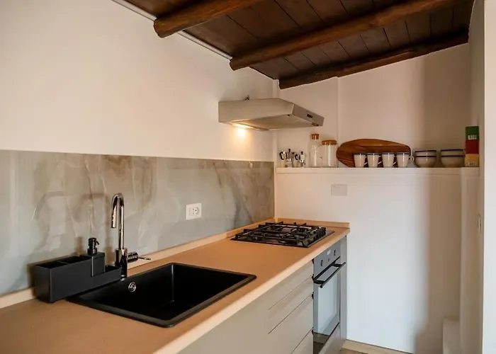 Sky Domus Historic Center Penthouse With Jacuzzi * Rom